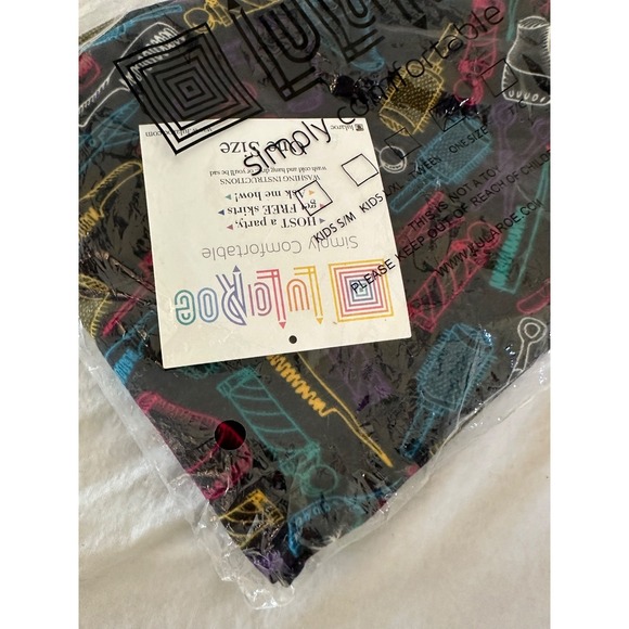 LuLaRoe Pants - New LuLaRoe Mystery Leggings hairdresser Stylist Brush Scissors Stretch OS